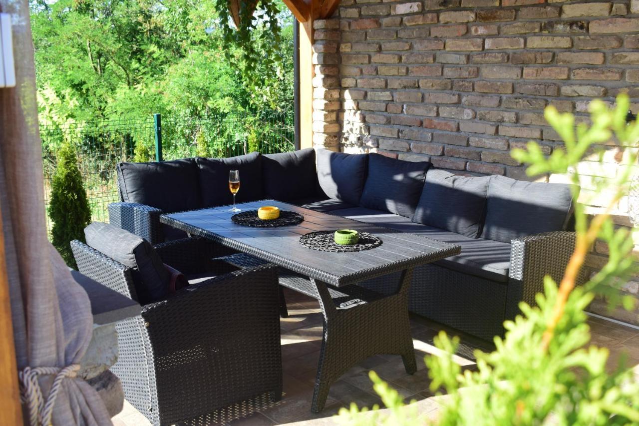 Vila Grujic Vrdnik Εξωτερικό φωτογραφία